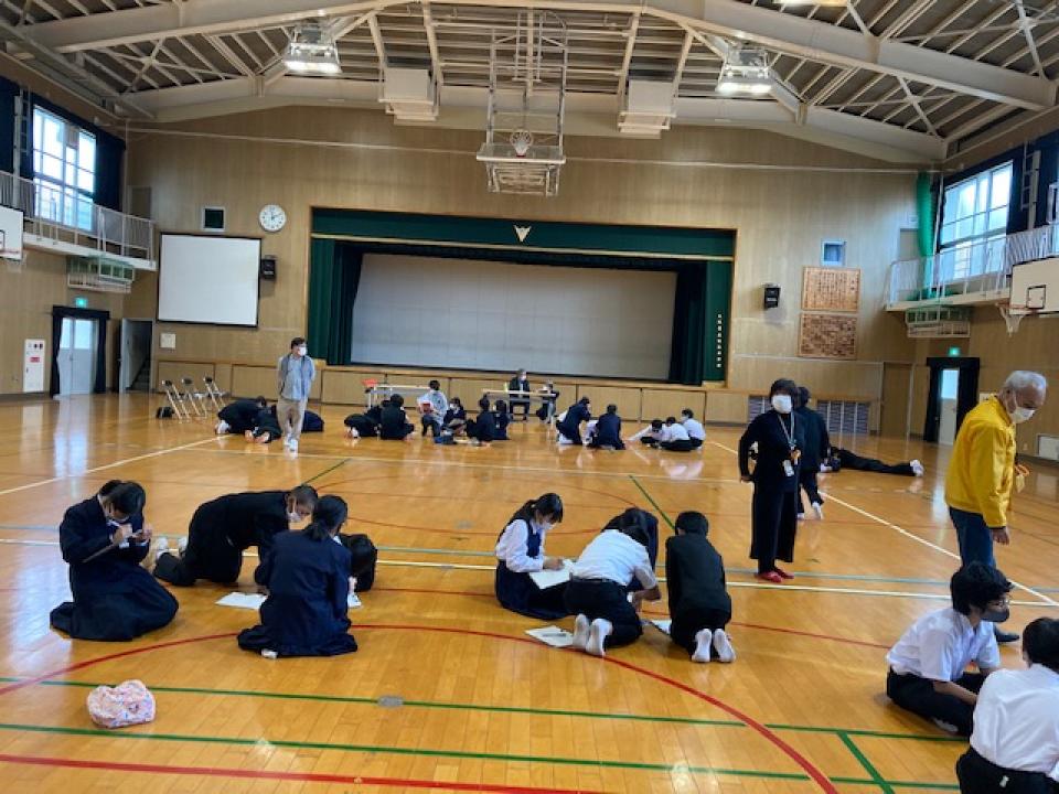 中学校で福祉教育を実施しました！（リベルテ）