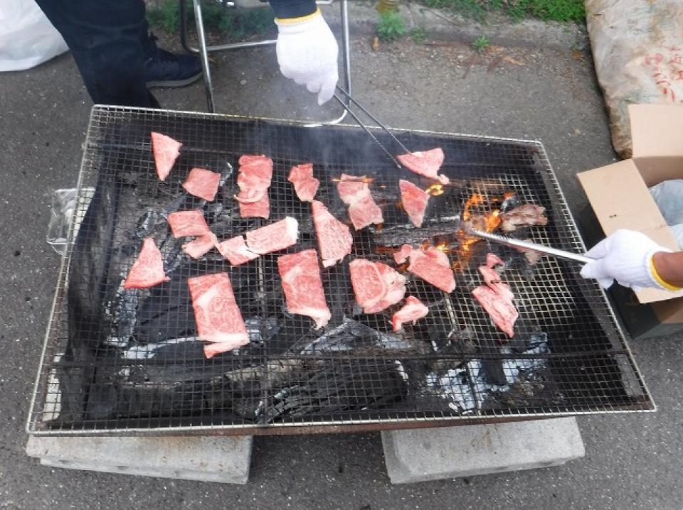 地域清掃活動・野外昼食会をしました（さわやか荘）