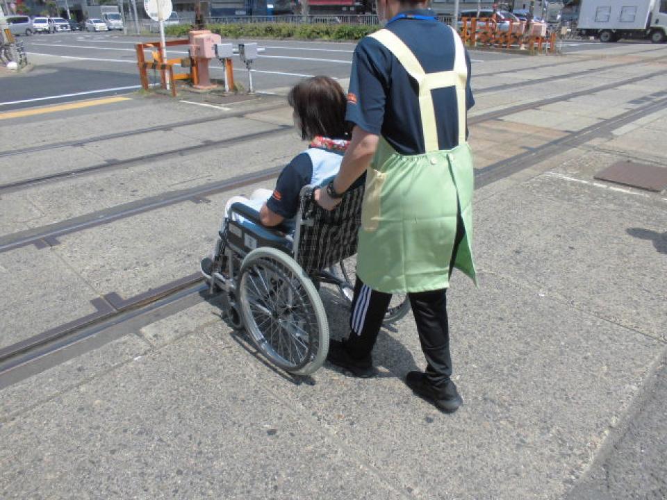 『介護力向上委員会からの報告～車いす編2025～』