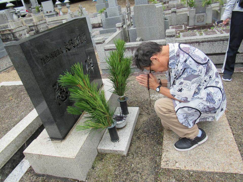 高野山慰霊碑参拝（JIKYO）